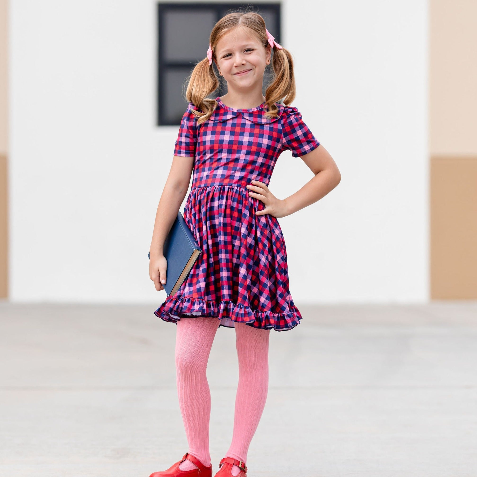 Little fashion girl plaid dress