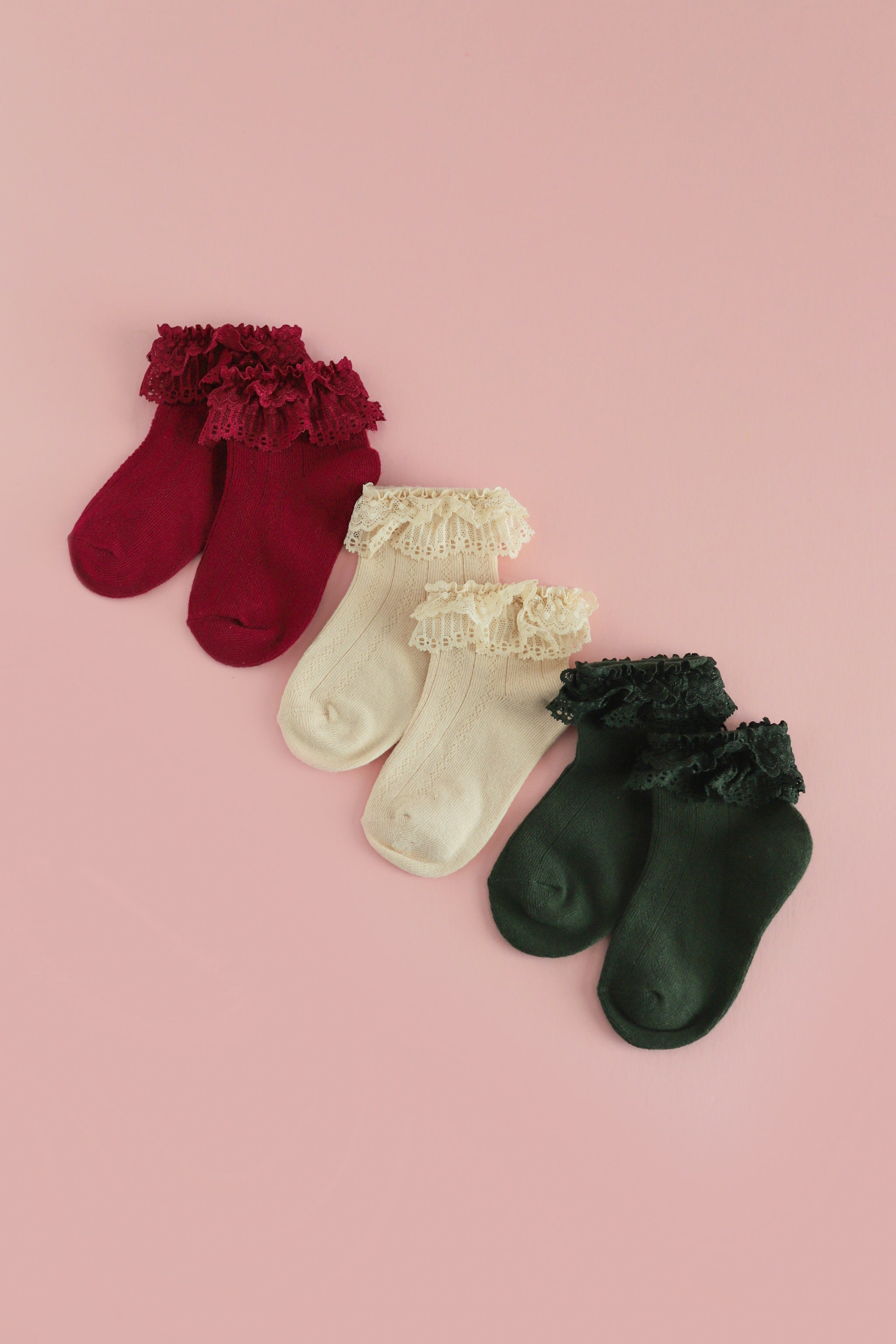 girls lace trimmed ankle socks in crimson, vanilla and forest green for Christmas