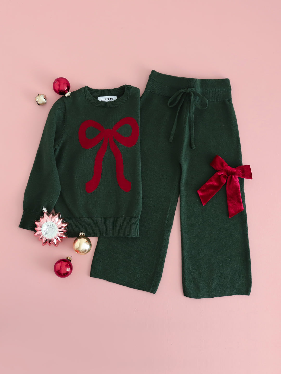 girls forest green Christmas sweater with crimson bow design, matching forest sweater pants and crimson velvet hair bow on clip