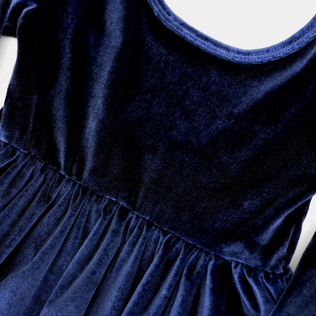 girls navy velvet dress detail