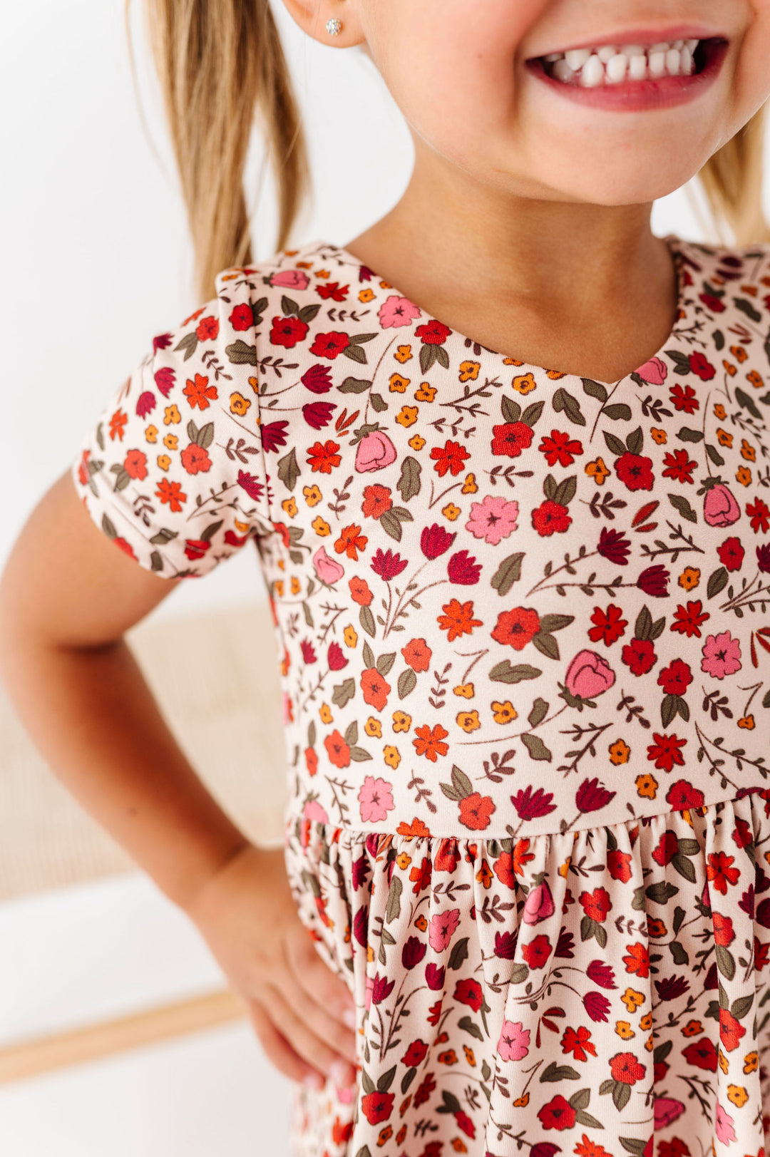 fall floral print dress detail