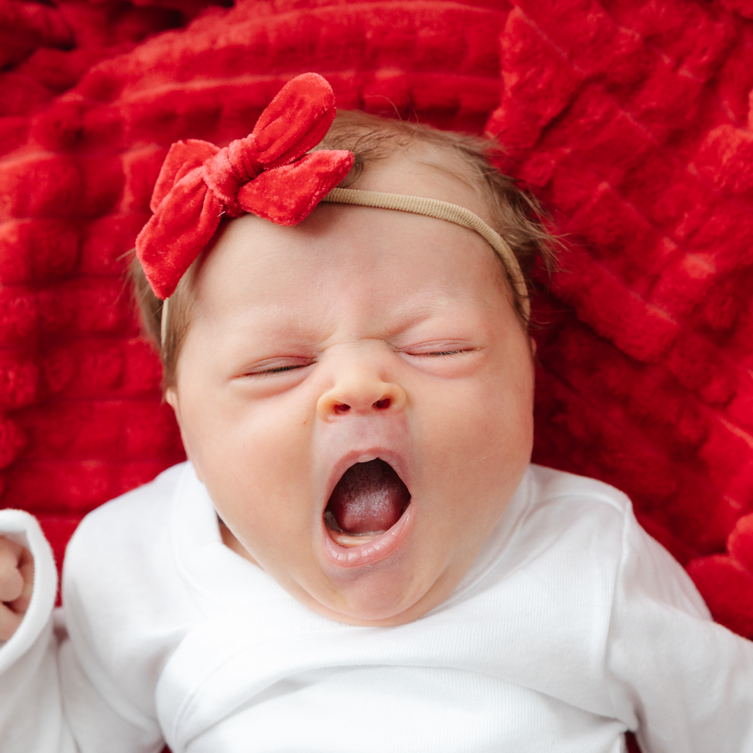 Christmas Baby Bow Bright Red Velvet – Little Stocking Company